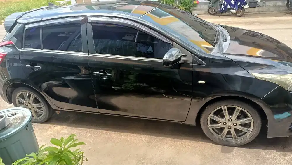 YARIS A/T 2014 pemakaian pribadi harian