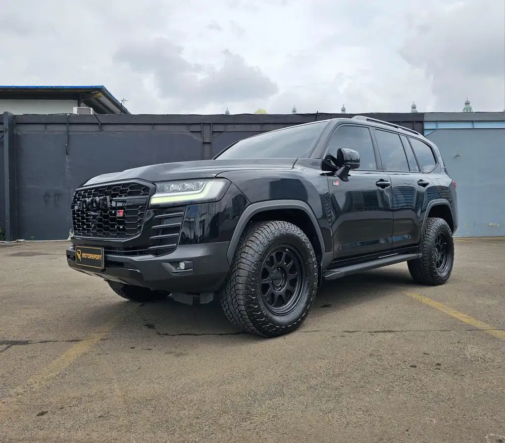 (KM:6rb) Landcruiser VXR300 GR 2022 Low KM LC300 vxr 300 lc 300