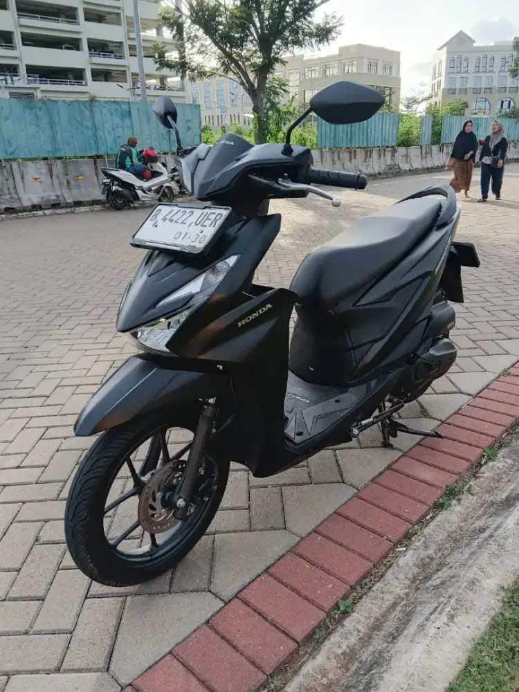 Honda BEAT DEALUXE SMARTKEY ISTIMEWA