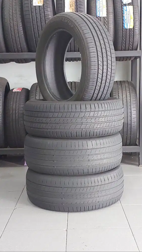 Dunlop LM705.215/55/17. Camry,HRV,Xpander,Innova Reborn,Juke,Alphard