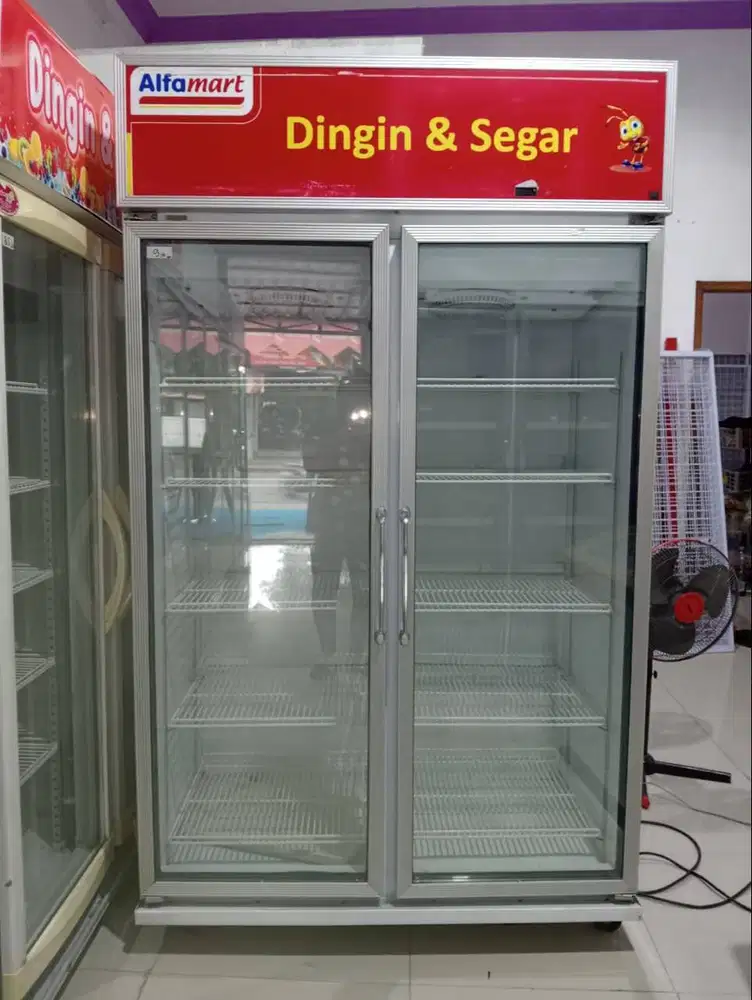 Showcase bekas murah 2 pintu merk Sanden Intercool 1000L normal jaya