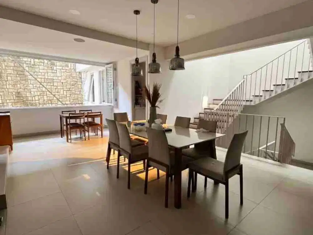 Rumah Mewah Siap Huni di Pantai Mutiara