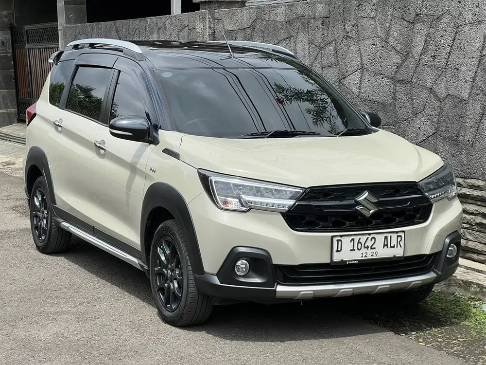 XL7 Alpha AT 2024 coklat muda susu Original