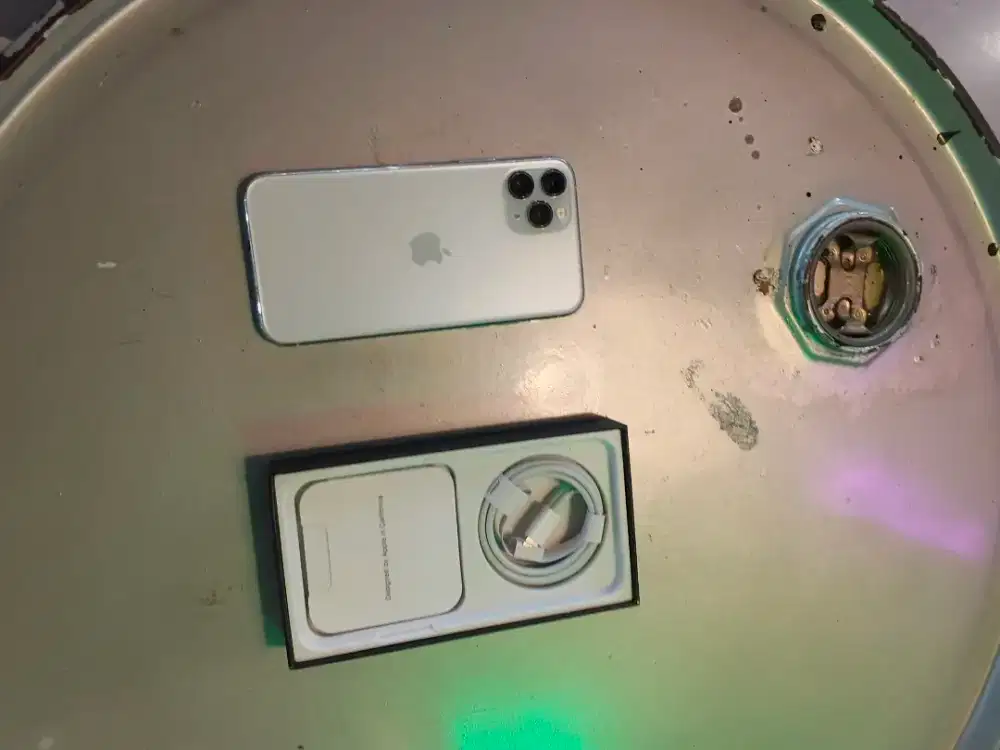 Iphone 11 pro 256gb barang langka