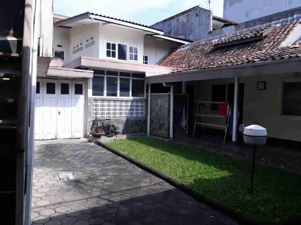 Rumah Sayap dago area Komersil cck untuk usaha apapun atau rumah tinggal
