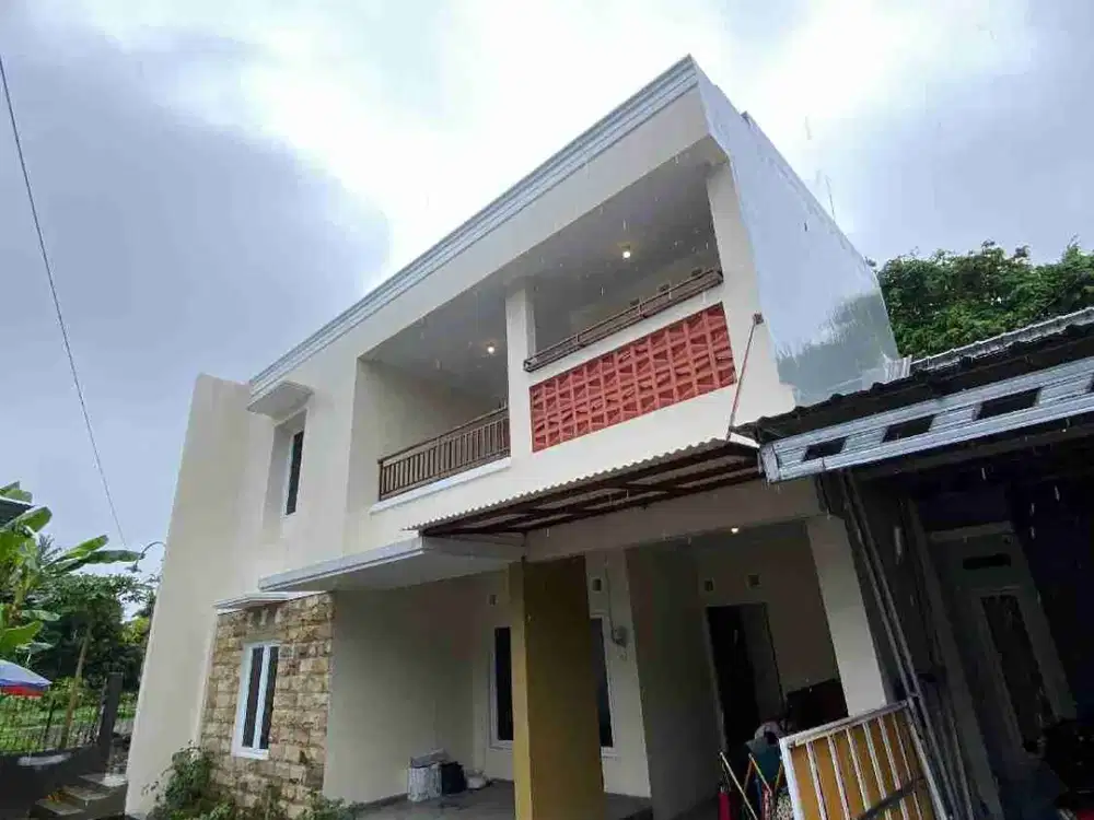 DIJUAL RUMAH BARU 2LANTAI CANTIK DEKAT JOGJABAY MAGUWOHARJO SLEMAN