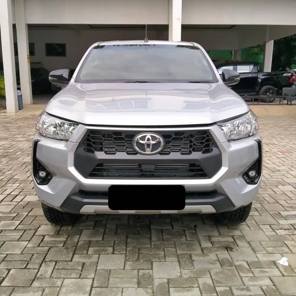 TOYOTA HILUX DC G 2.4 4X4 MT 2025