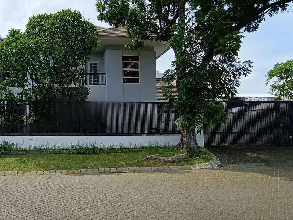 Rumah Pakuwon City Cluster Terdepan