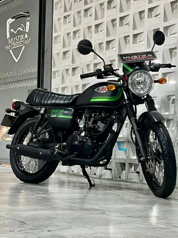 Kawasaki w175 cafe 2021