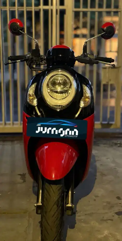 Honda Scoopy ISS Sport 2023