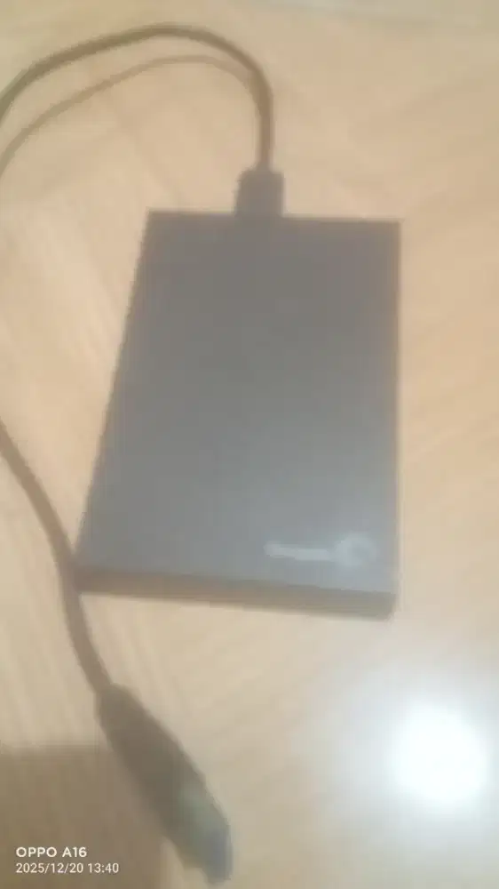 Hard Disk eksternal merk Seagate 500 Gb