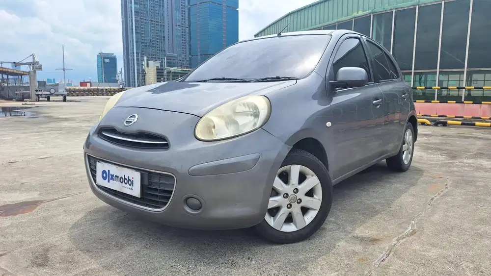 Pajak Panjang - Nissan March 1.2 L Bensin-AT 2011