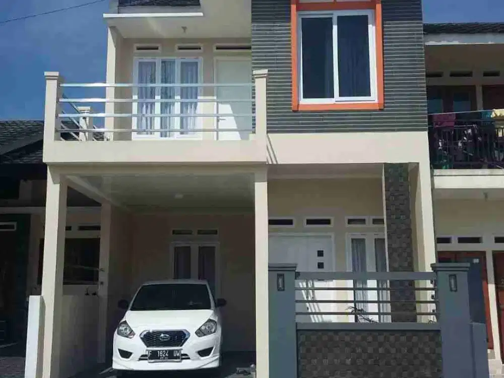 Rumah Dijual Siap Huni 2 Lantai Cisaat Sukabumi Samping SDIT Adzkia