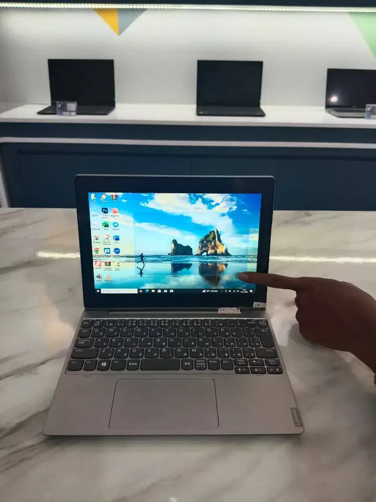 [L104] Laptop Lenovo|2in 1 Lepas Pasang|4GB| SSD | Aplikasi Siap Pakai