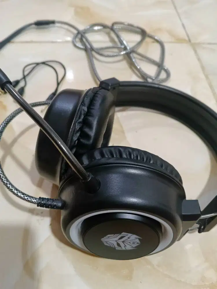 Headset Gaming (Rexus F30)