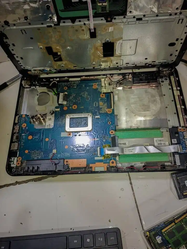 Mainboard HP 14-R205tu