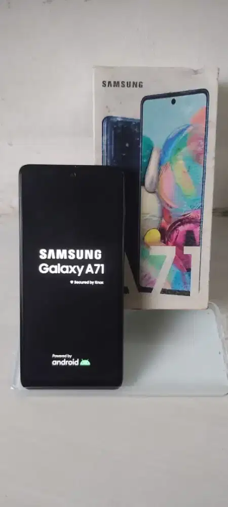 Samsung A71 ram 8/128 snapdragon 730