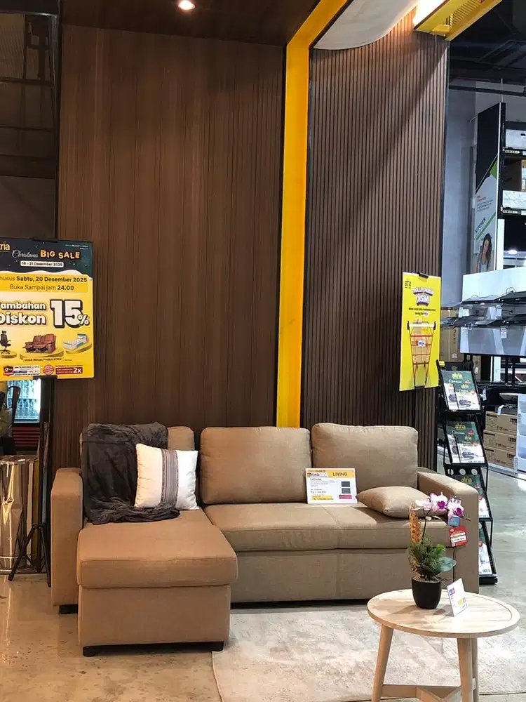 Sofa bed kursi dan meja untuk tamu keluarga
