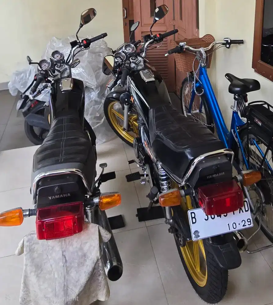 JUAL 2 RX KING dan sepeda listrik Taiwan