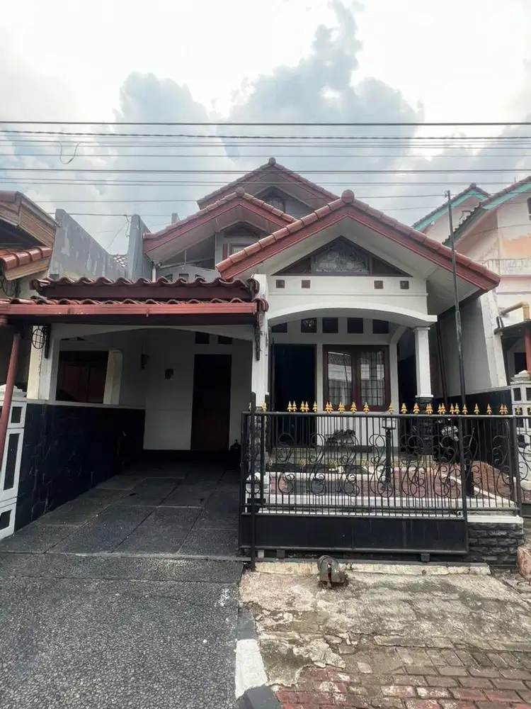 Rumah 2 Lantai Hanya 5 Menit Ke Mall Margo City