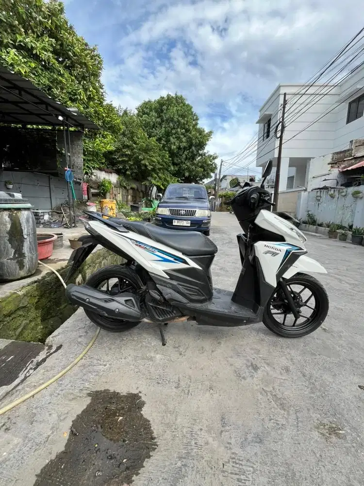 Honda Vario 125 LED OLD 2016 pajak hidup