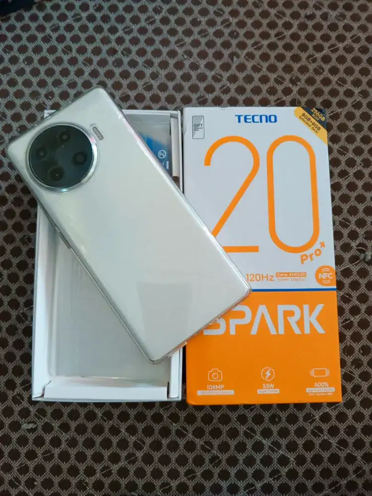 TECNO SPARK 20 PRO PLUS BARU PAKE 1 BULAN MULUS