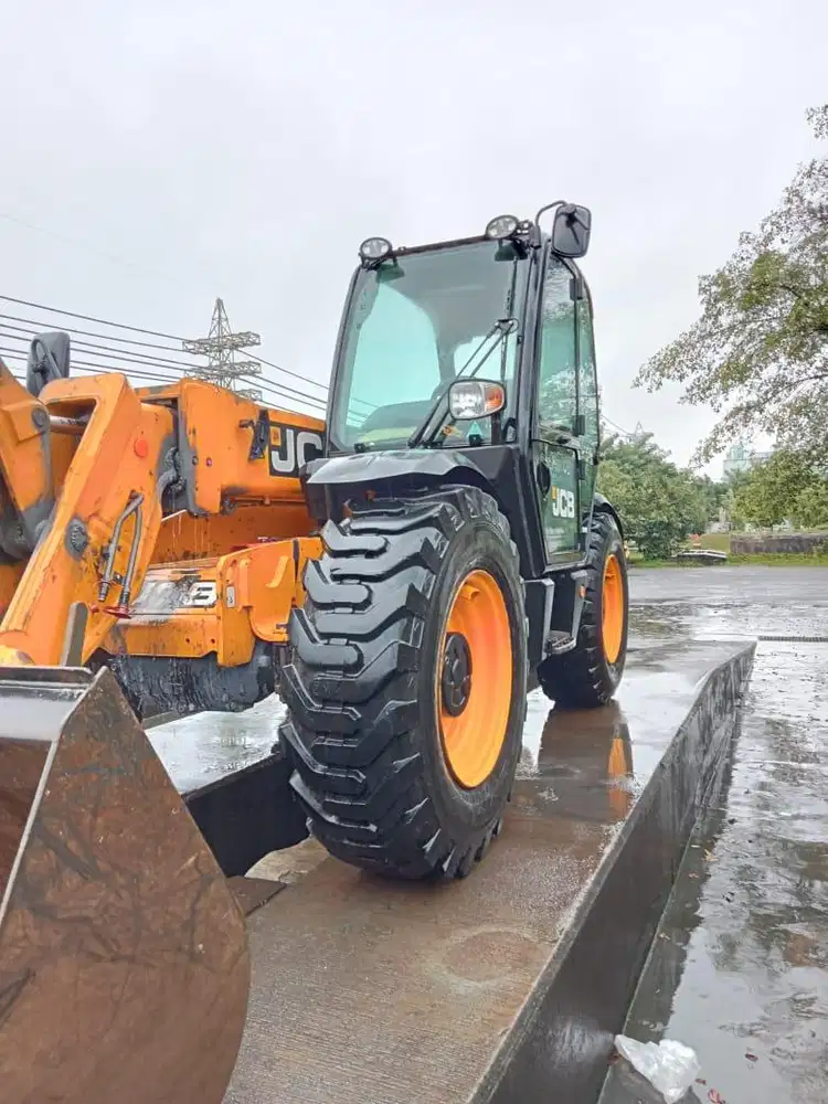 Dijual Telescopic Handler JCB 2021