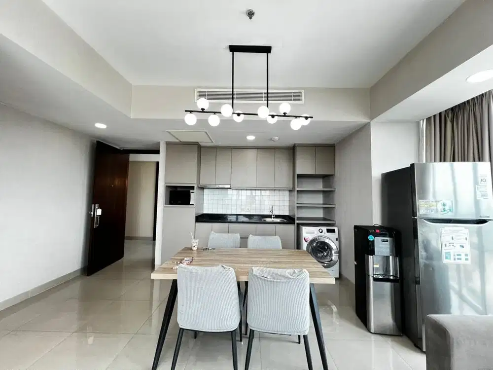 Di sewakan 2 kamar tidur, Apartemen U Residence