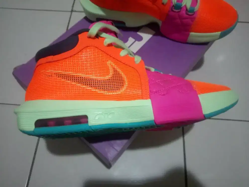 nike basket lebron nego