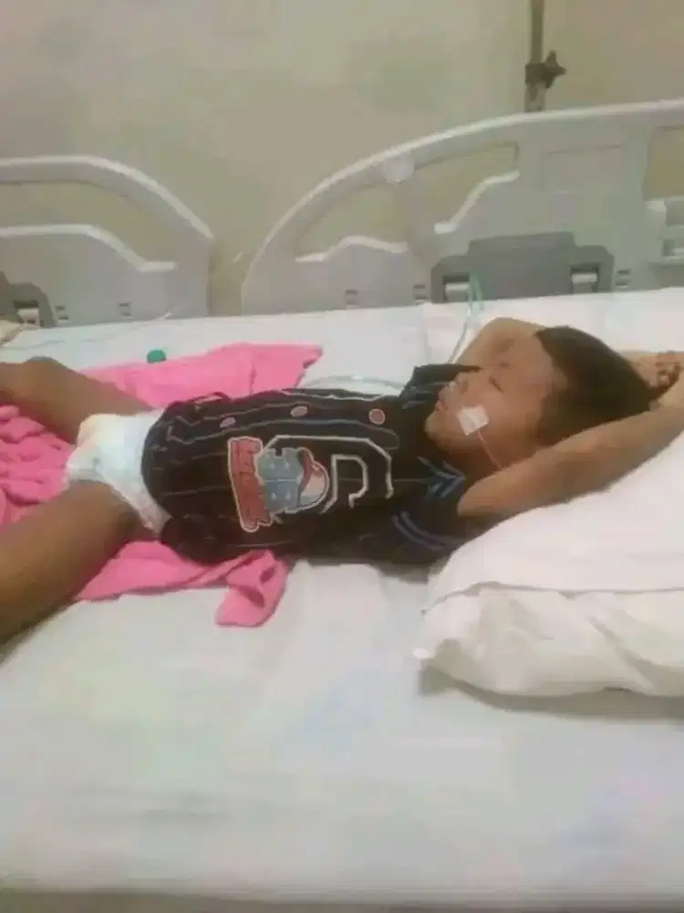 Cari kerjaaan buat anak berobat