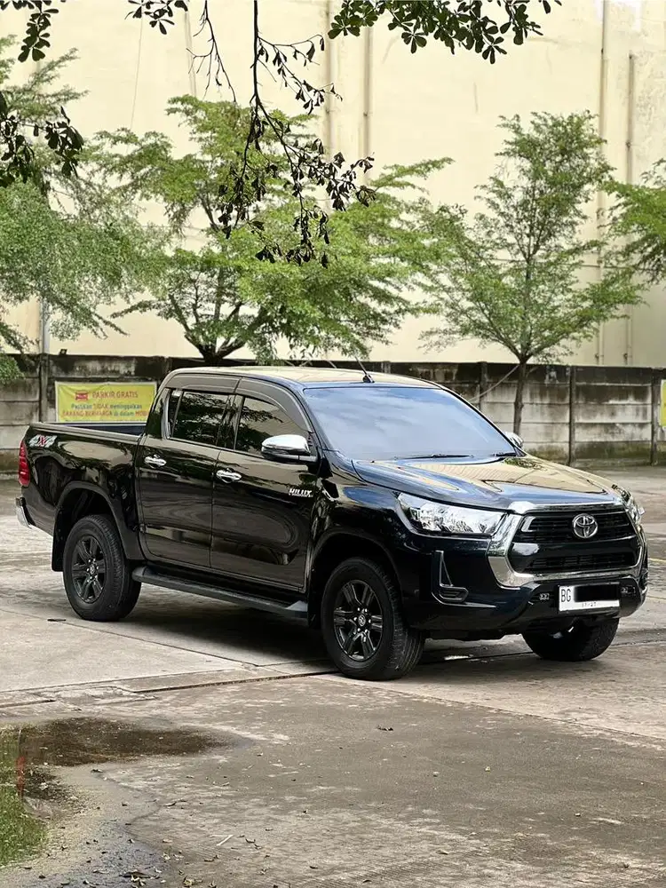 HILUX G DC 4x4 MT 2022
