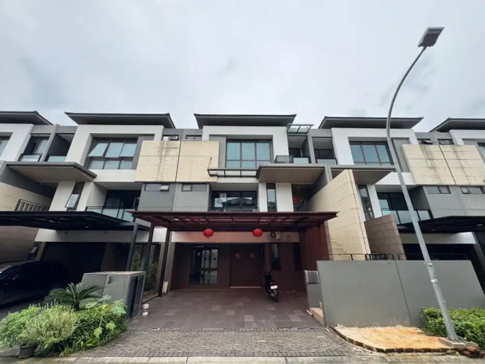 TURUN HARGA Rumah the zora cluster keia furnish di BSD