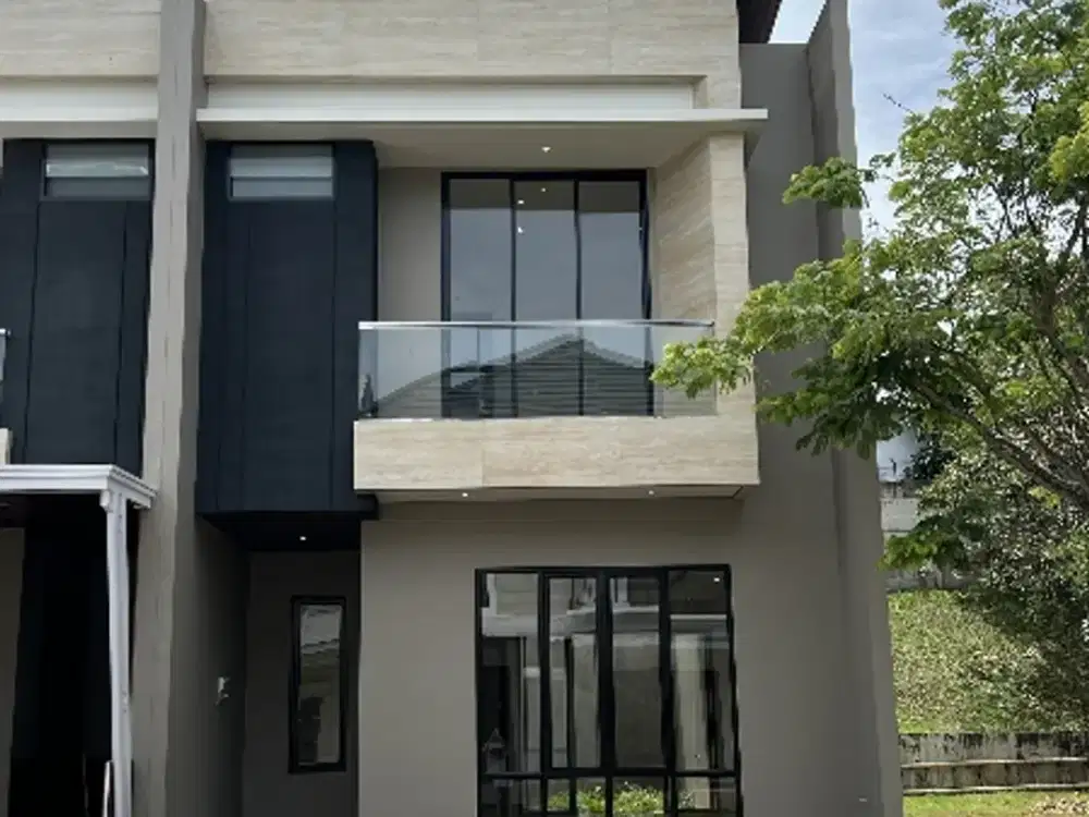 DIJUAL Rumah vanya park cluster azura HADAP Utara di bsd