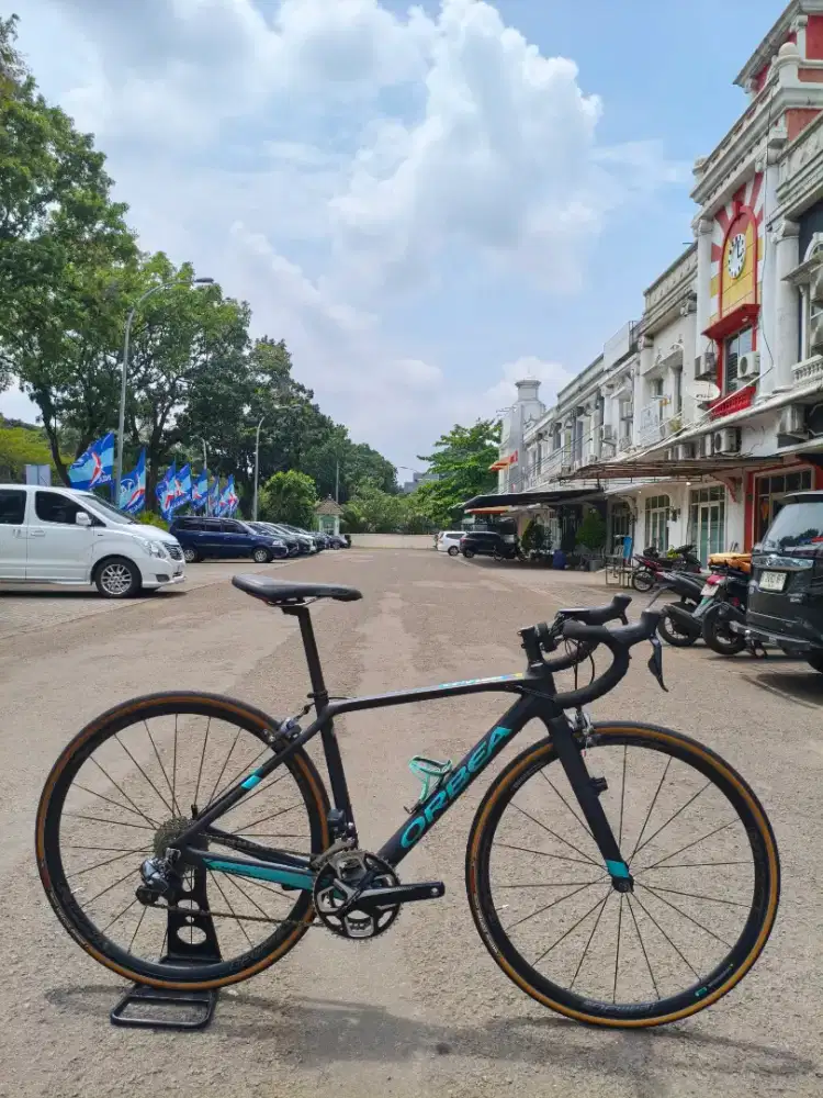 ROADBIKE ORBEA ORCA M20i ULTEGRA DI2 ELKTRIK MADE IN SPAIN MULUS