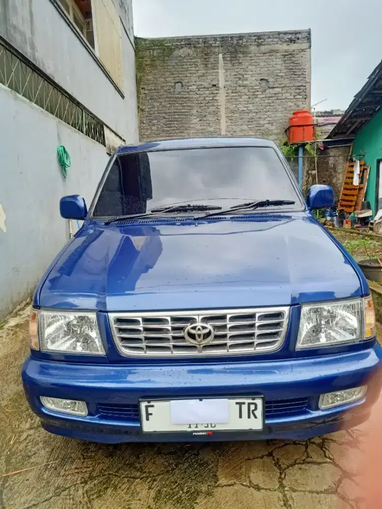Kijang LGX LUX 2.0 MT 2001