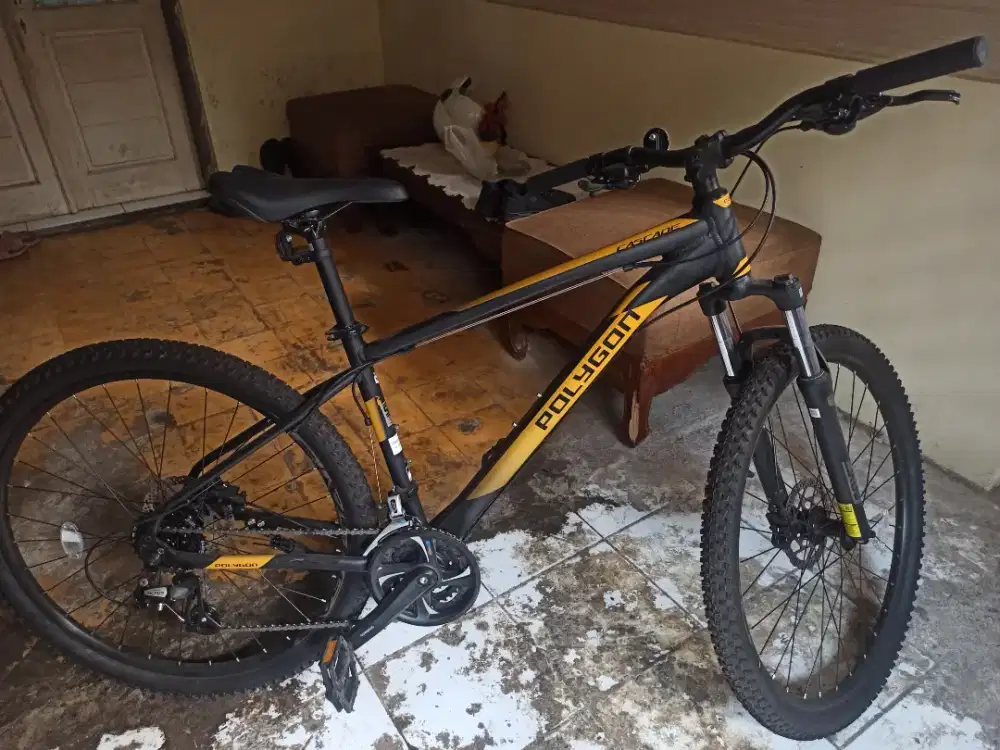 Sepeda Polygon Cascade 4 Size M 27,5