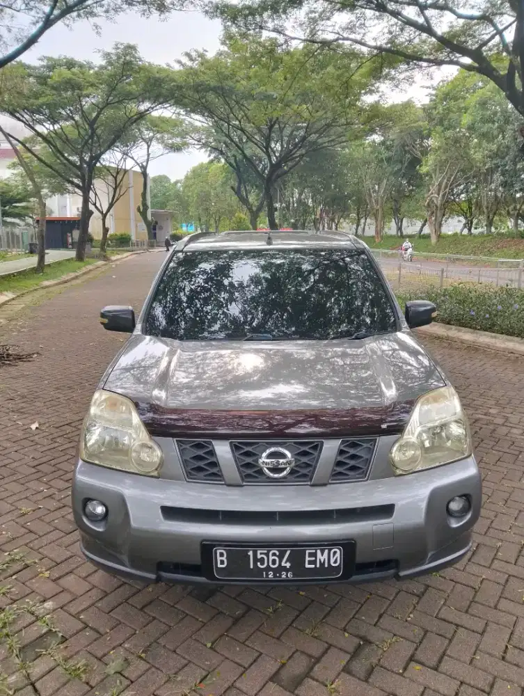 Nissan X-Trail 2010 Bensin