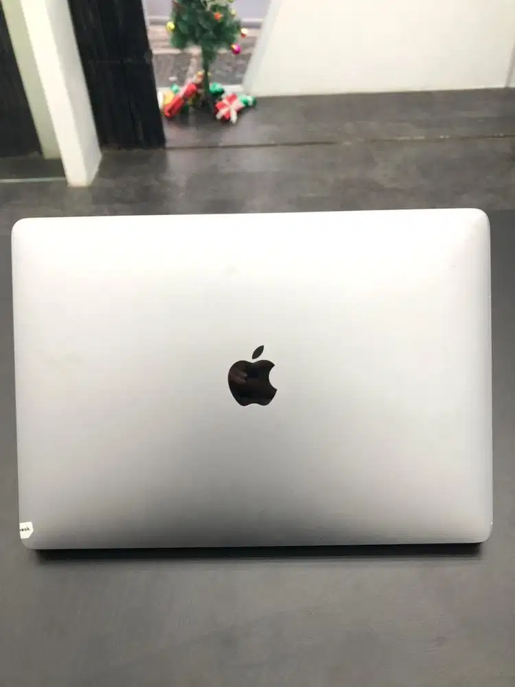 MACBOOK PRO TH 2020 16/1TB