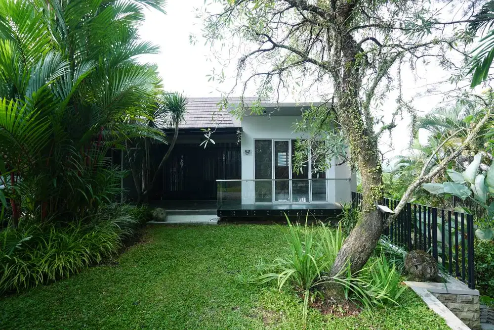 RUMAH RESORT MEWAH HARGA BERSAHABAT DI SENTUL CITY