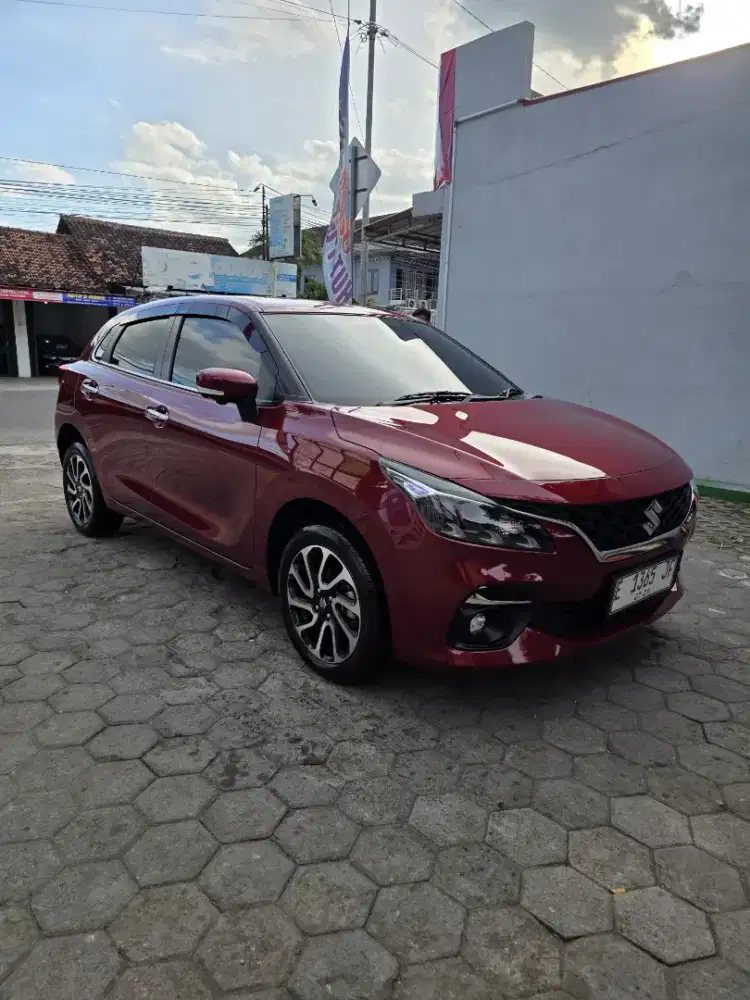 Baleno hatchback AT 2024 km 9rb
