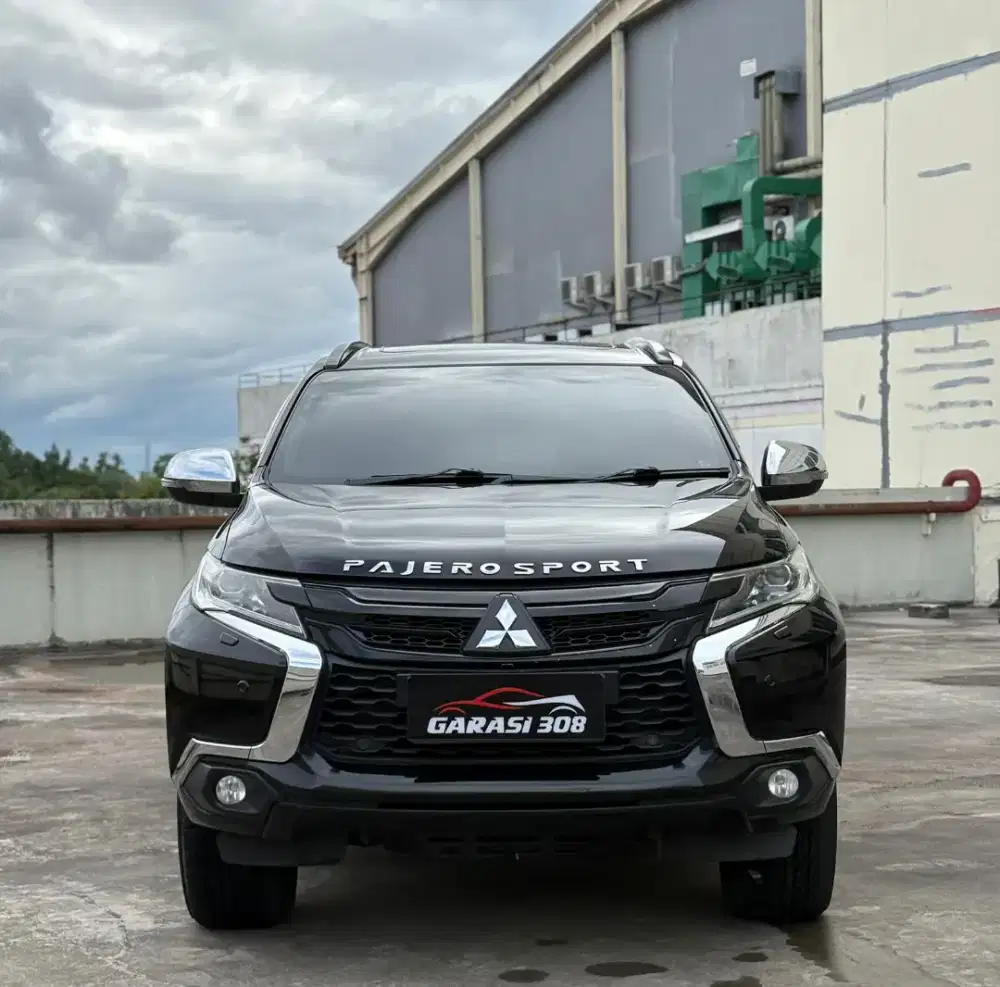 Mitsubishi Pajero Sport 2.4L Dakar 4x2 AT