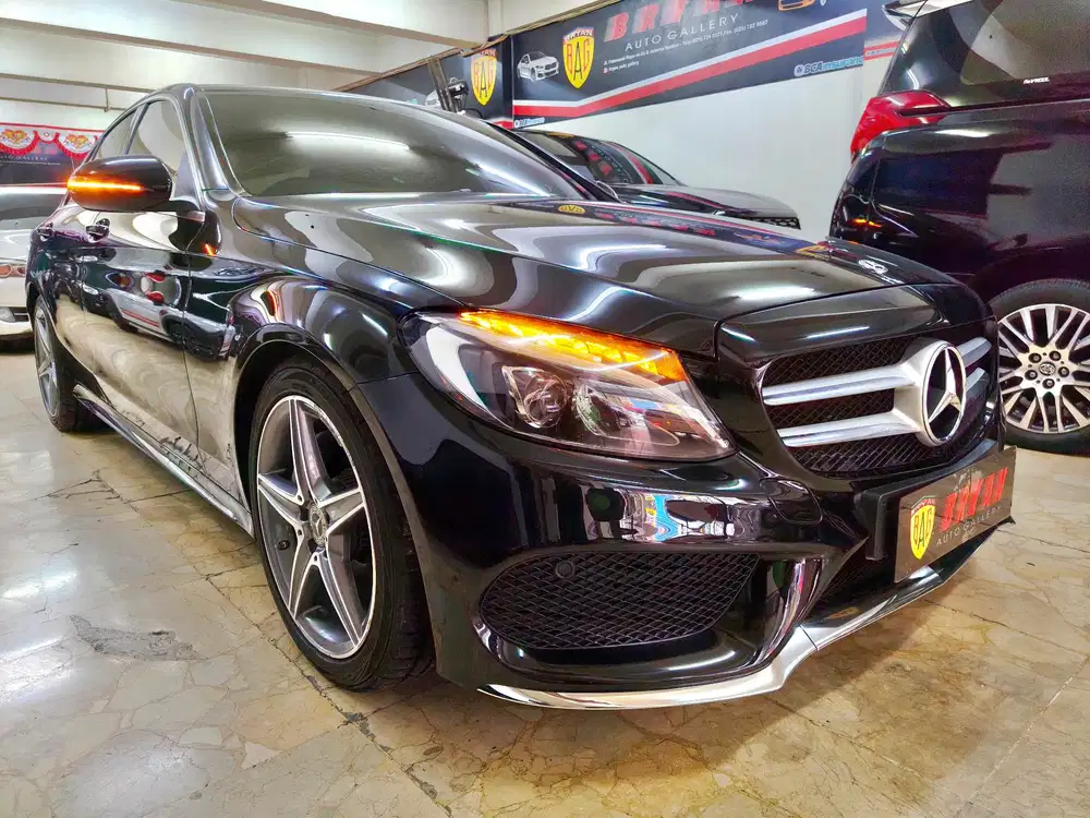 TDP35JT MERCEDES BENZ C200 AMG 2018 HITAM
