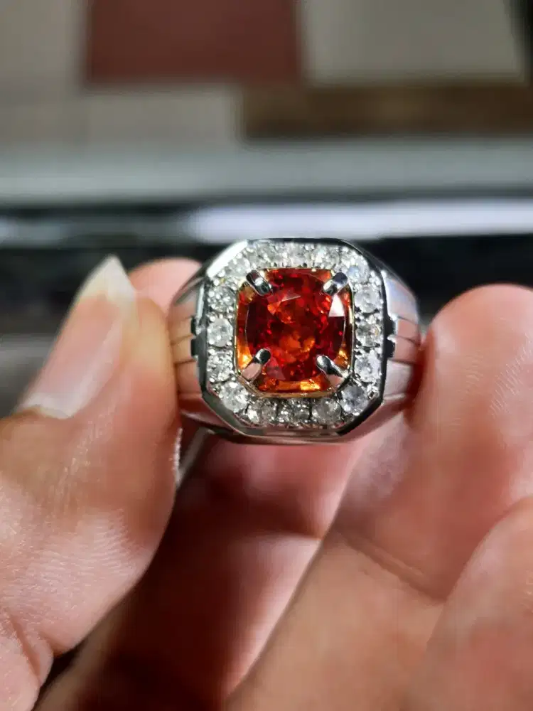 Paparadscha Kristal Mewah