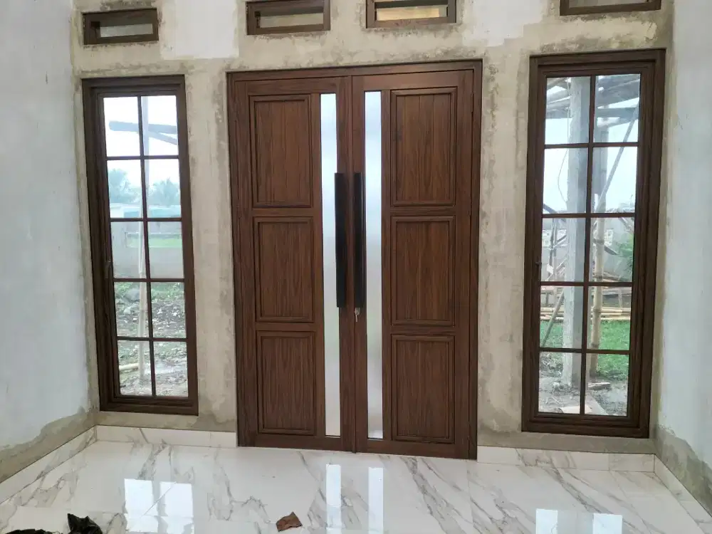 Kusen pintu dan jendela aluminium