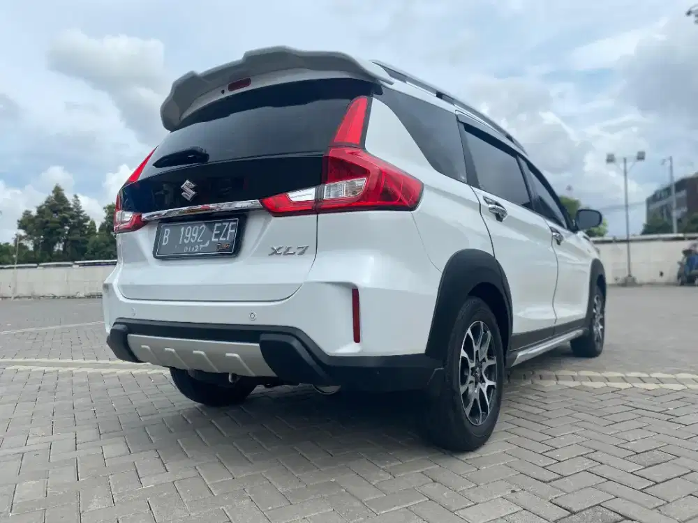 XL7 Beta Putih Matic Orisinil