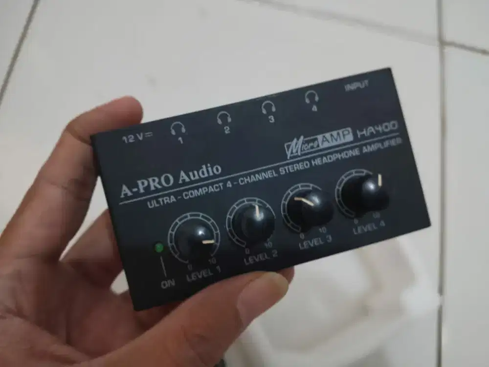 A-Pro Audio Amplifier HA400 Second