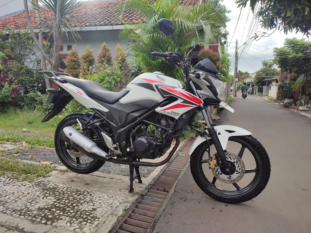 HONDA CB 150R TAHUN 2014