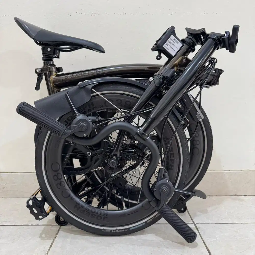 BROMPTON M6L BLACK LACQUER BLACK EDITION 2021 - WITH JK CARBON RIMS