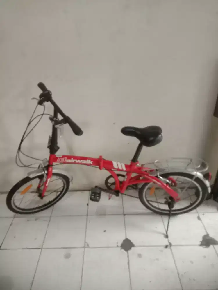 Jual sepeda  lipat merk aiwalk UK 20