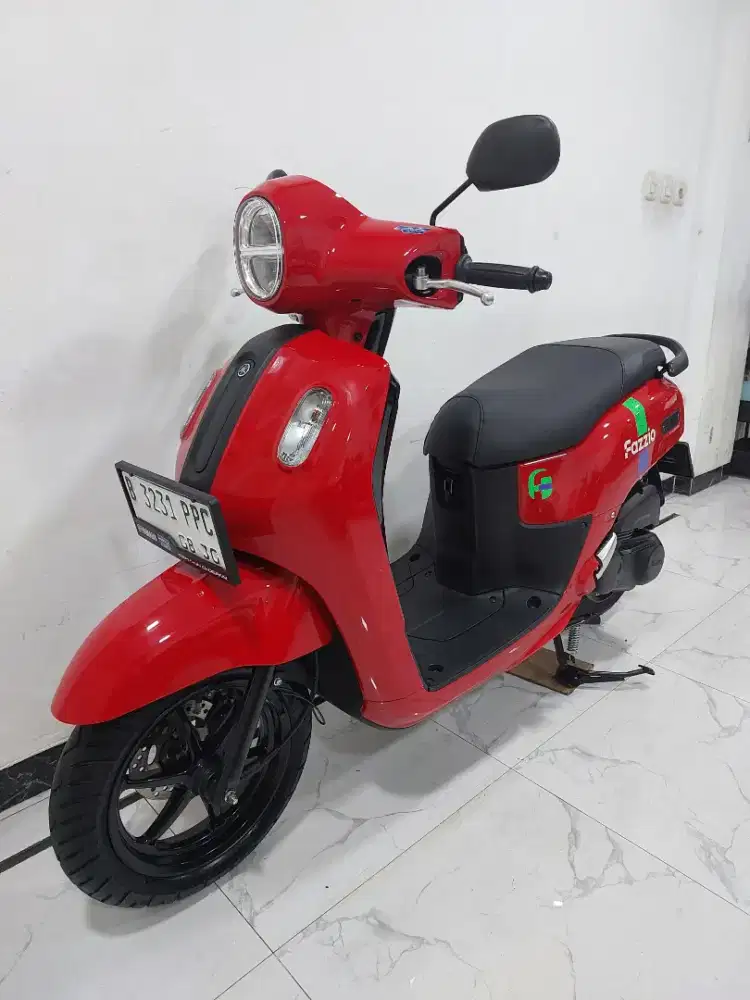 KM 1 RB Yamaha Fazzio 125 Neo Fi 2025 bln 8 DP 500 RB